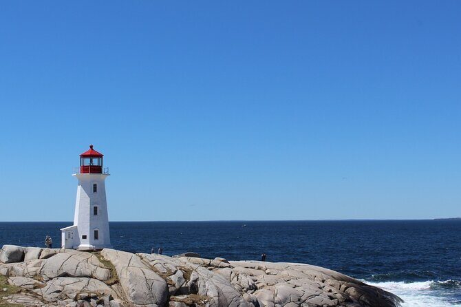 Day Trip to Lunenburg, Mahone Bay and Peggy's Cove from Halifax - Price and Value: What $254.77 Gets You