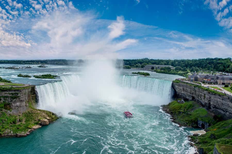 Day trip to Niagara from Toronto with Spanish speaking guide - Why this Niagara day trip works better than DIY