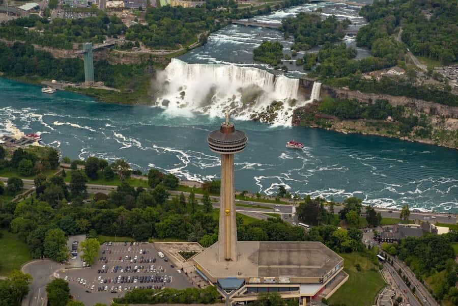 Day trip to Niagara from Toronto with Spanish speaking guide - Lunch time at your pace: what to do with a break
