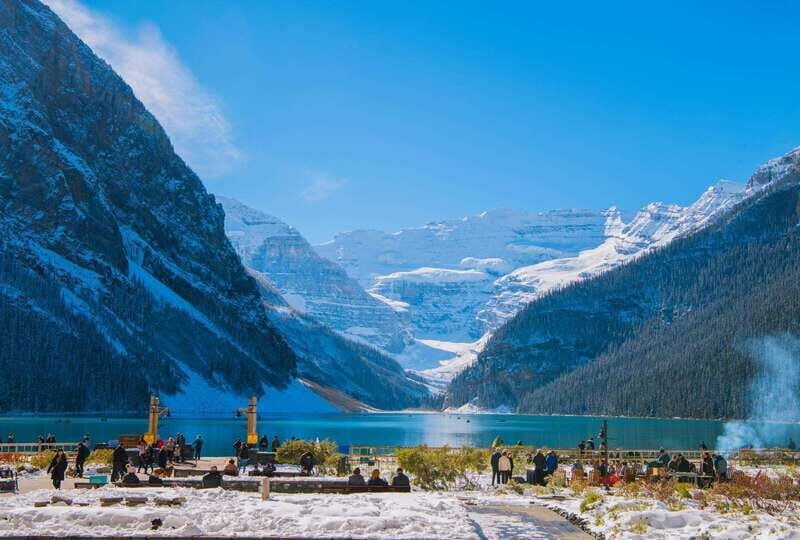 Deep Day Tour to Peyto, Moraine, Louise Lakes, J. Canyon... - The road trip setup: pickup, coach comfort, and the view from the window