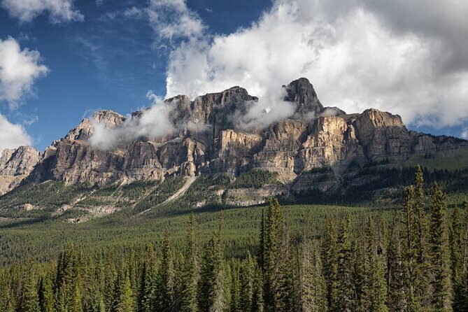 Discover 9 Iconic Banff Sights in a Day! with extra Comfort-12pax - Banff’s Big Day Route: Why This 10–12 Hours Works
