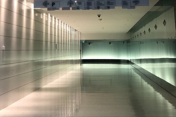 Discover Montreal's Underground City - Reso - Meet at Central Downtown: The Start Point That Sets You Up Well