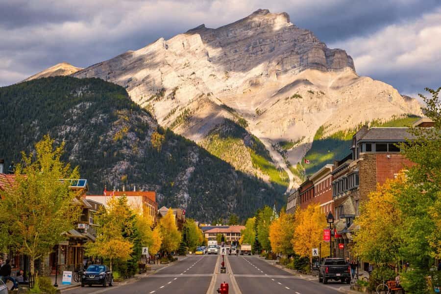 Discover the Best of Banff: Lakes, Mountains, Gondola Ride - Mt Norquay Lookout and Bow Falls: Two Ways Banff Hits Hard