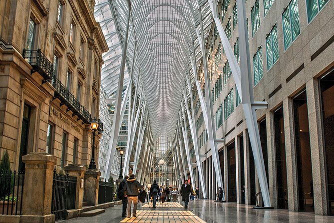 Discover Toronto Like a Local - Old City Hall stop: classic architecture right at the center