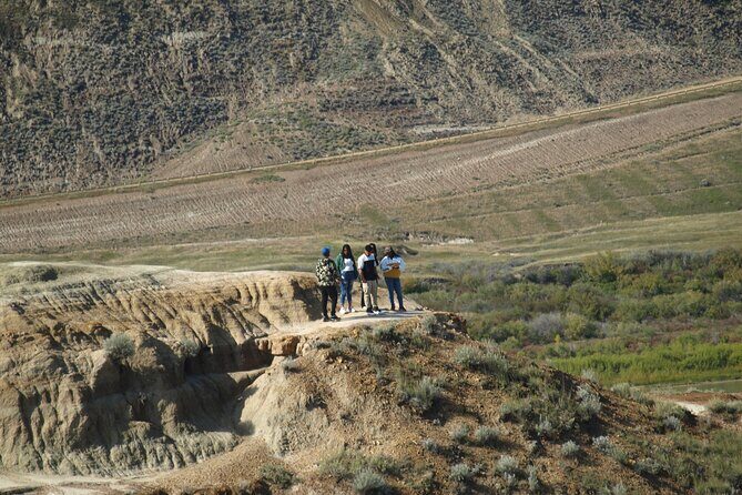 Drumheller | Badlands | Off the Beaten Path - Horsethief Canyon: canyon legend and a surprising side quest