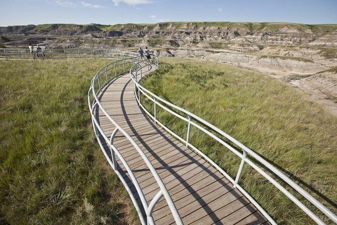Drumheller: Royal Tyrrell Museum, Hoodoos and Horseshoe Canyon - Value Check: is $118.98 a good deal for what you get?
