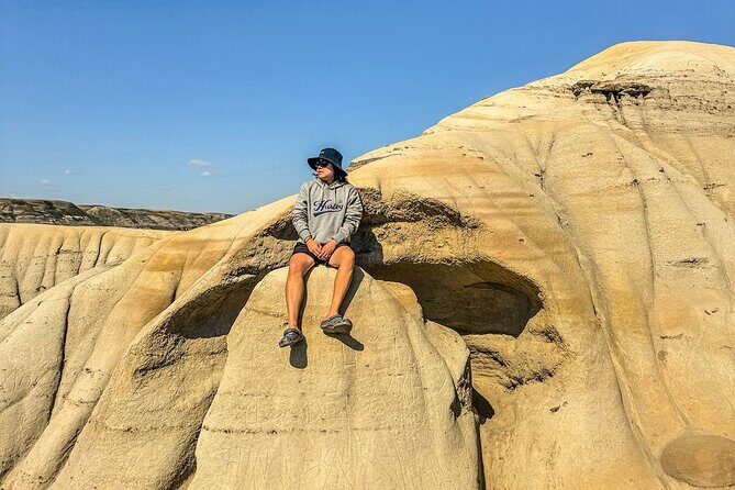 Drumheller Tour Royal Tyrell Museum Shared Tour - Stop 2: Horseshoe Canyon’s strange shape and old mining echoes