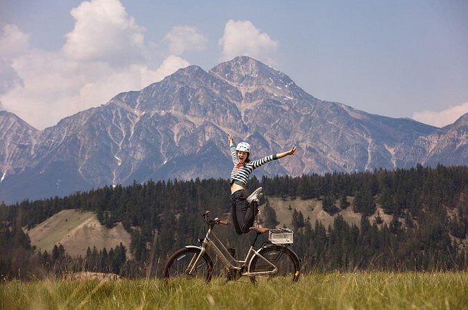 E-Bike Rental - Using the recommended route map like a smart local