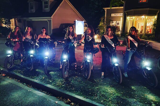 E-Bike Rental Explore in Niagara-on-the-Lake - Vineyard paths: the Niagara-on-the-Lake scenery that makes the ride feel worth it