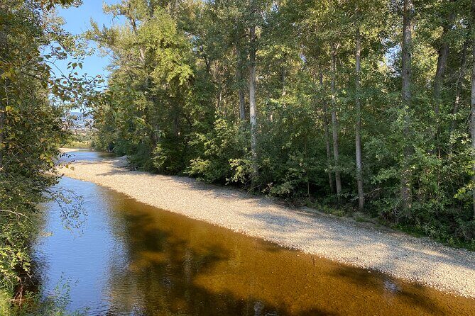 E-Bike Salmon Adventure - How the audio guide helps you see more than just water