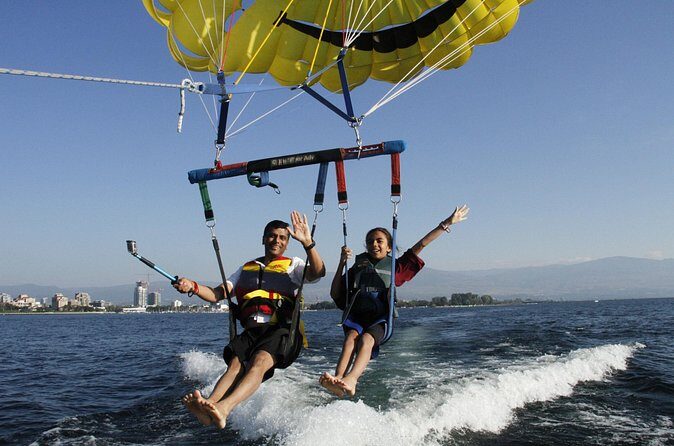 Early Bird Parasailing Experience in Kelowna - Safety gear and harness fitting: built for non-swimmers