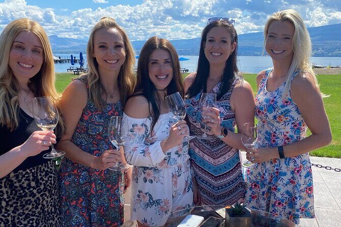 East Kelowna Full Day Lunch Wine Tour-Incl Tastings & Guide Grat! - Kelowna pickup and a 6-hour small-group rhythm
