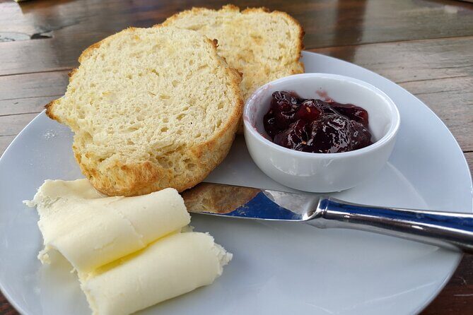 Eat Like a Canadian Food & Sightseeing Tour - Weather, Walking Pace, and Who This Tour Fits Best