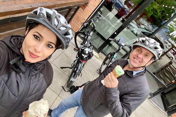 eBike Rentals in Kelowna - Starting at Lakeside Eco-Sports on Bernard Ave