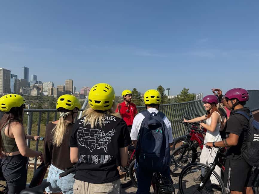 Edmonton: City Bike Tour, Highlights and River Valley - The café break: where the tour slows down and photos happen