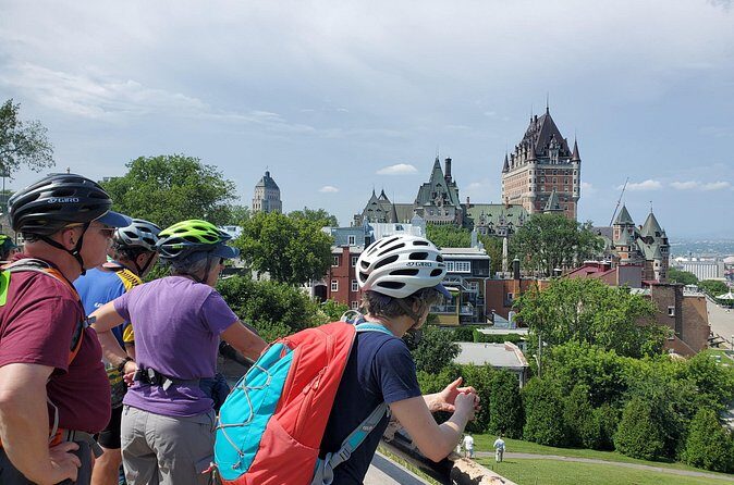 Electric Scooter Guided Tour of Quebec City - Stop 2: La Promenade Samuel-De Champlain—Park Air, Reflective Pool, and Water Access