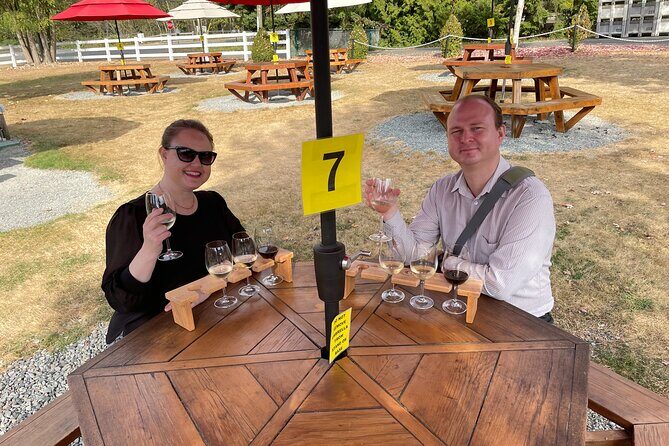Elegance Unforgettable Tesla Wine Tour & Lunch - Guide experience: Robert’s track record and what to expect