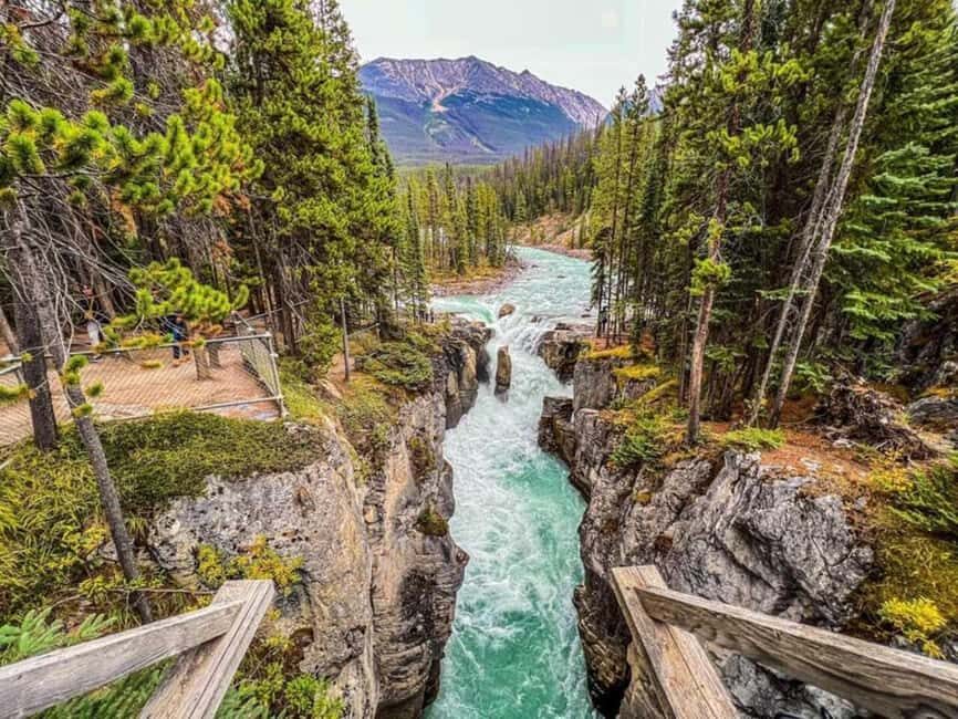 Emerald Lake, Lake Louise, Johnston Lake & Banff Gondola - Getting set up: pickup options and what the 8 hours will feel like