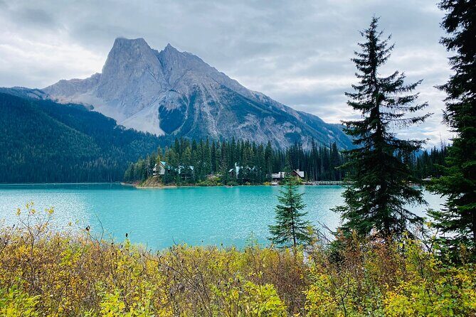 Emerald Lake Lake Louise Moraine Lake Half Day Tour - Pickup and timing: how this “half-day” really works