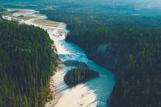 Emerald Lake, Takakkaw Falls & Canadian Rockies Hidden Gems - Emerald Lake shoreline time: expedited entry plus 1.5 hours to choose your mood