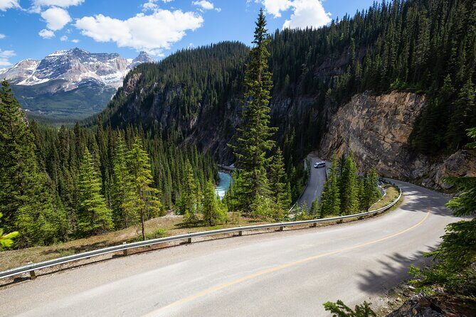 Emerald Lake, Takakkaw Falls, Lake Louise with Banff Explorer - Stop 4: Takakkaw Falls for the 373-meter mist factor