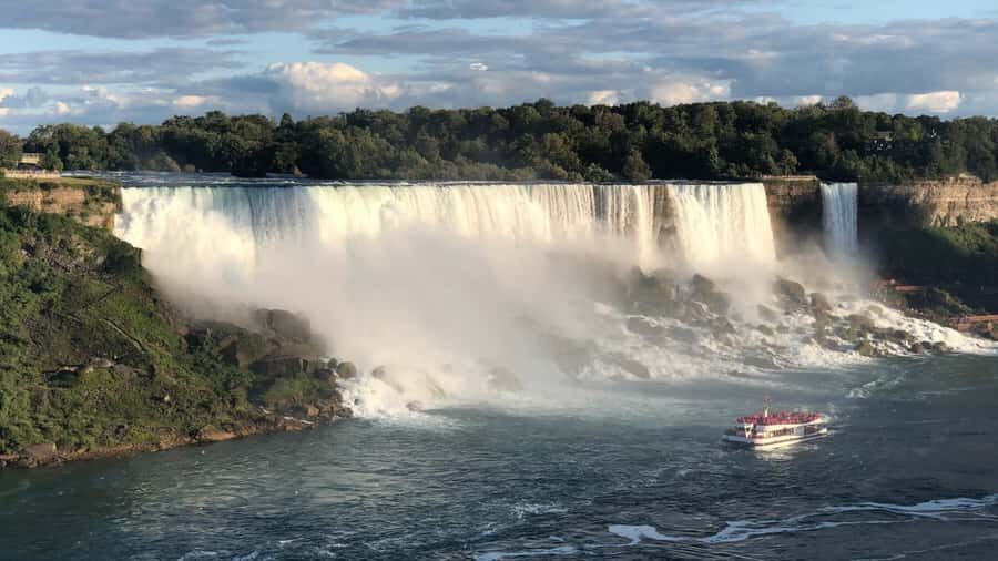 Epic Niagara Falls Private Tour w/ Tower, Journey & Boat - The Big Idea: A Private Niagara Loop That Doesn’t Waste Your Time