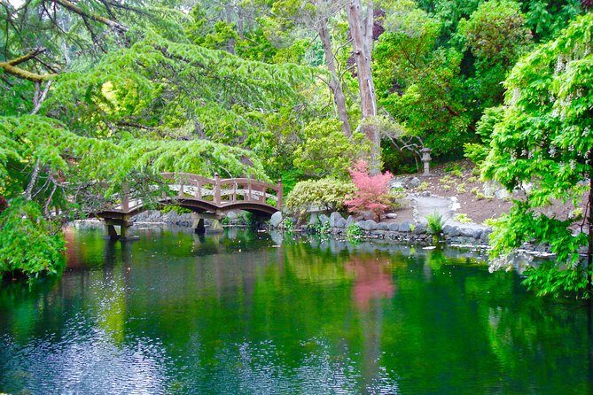 Essence of Victoria: Private Tour of Nature, History & Coast - Government House gardens and a fashion museum by donation