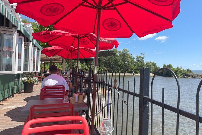 Experience île d'Orléans and the falls with a local guide - Danielle the chauffeur-guide: why the narration matters as much as the scenery