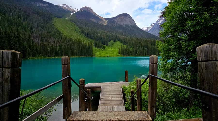 Explore 9 Iconic Banff Spots in 1 Epic Day!(Pax 12/Group) - Free pickup in Banff and Canmore: less logistics, more photos