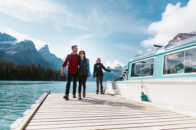 Explore Jasper Tour with Maligne Lake Cruise - Quick hits worth planning around