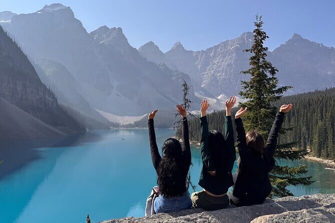 Explore Moraine Lake, Banff, Lake Louise & Minnewanka - Pickup, meeting points, and how the day actually starts