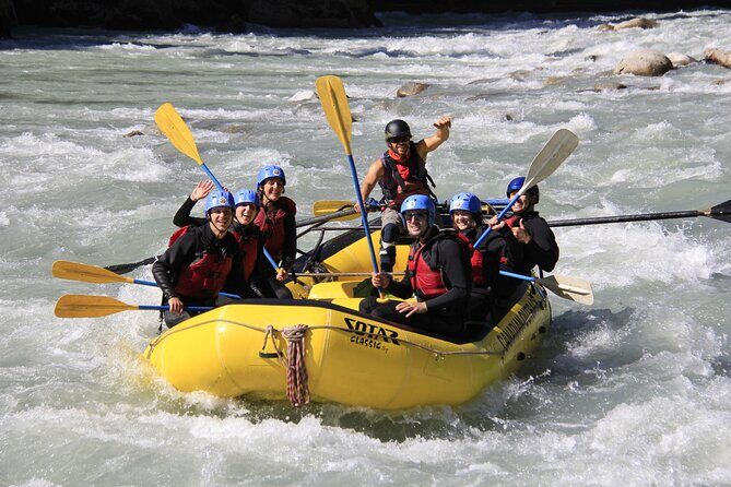 Family Friendly Cheakamus Splash Rafting - Why the Guides Make or Break the Trip (and who you might meet)
