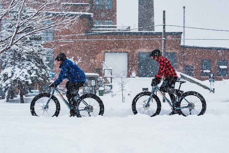 Fatbike rental - Au Canal-de-Lachine - Instructor support: the difference between trying and actually enjoying