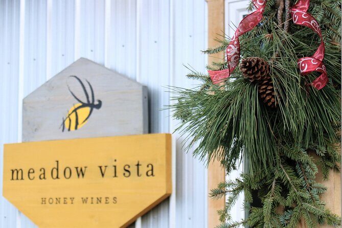 Fireside Warm-Up: Wine Tasting, S'mores & Mulled Wine in Kelowna - Practical Tips: ID, Weather, and Staying Comfortable