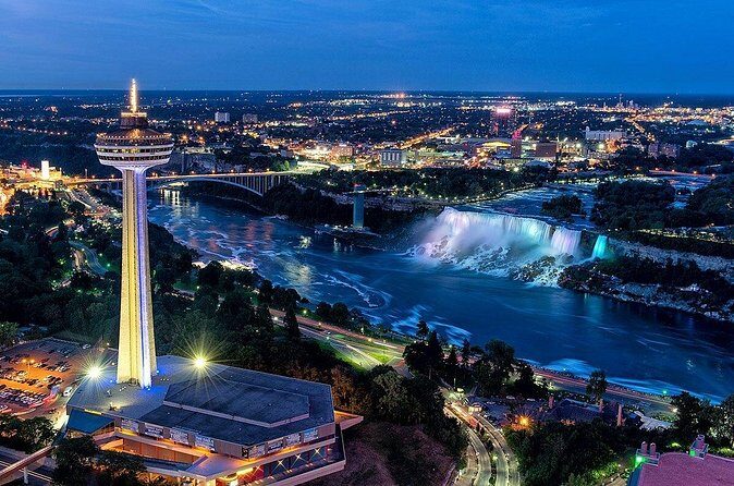 Fireworks and Falls Glow Canada Walking Tour and Skylon Tower - Pace and logistics: 1 hour 30 minutes for a reason