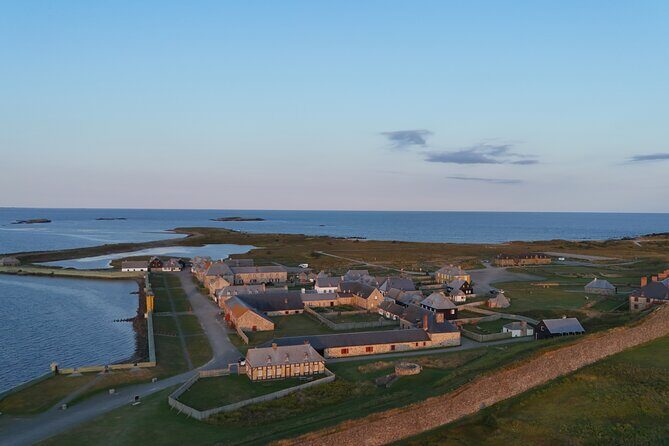 Fortress of Louisbourg Tour: Explore 18th Century History - Extra Stops Around Sydney: Cossit House and St. George’s Church