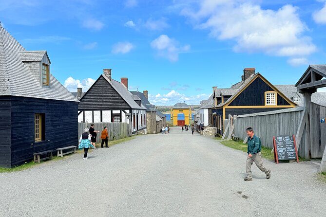 Fortress of Louisbourg Tour - Louisbourg Lighthouse: a short stop with big coastal payoff