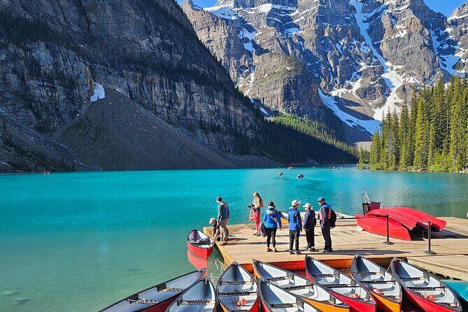 From Banff: Moraine Lake and Lake Louise Half Day Tour - Lake Louise: how to use your 90 minutes well