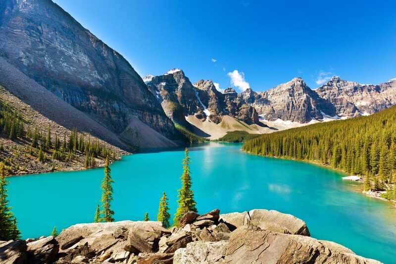 From Banff: Moraine Lake & Lake Louise Tour - Moraine Lake in Focus: Rockpile Views and the Best Use of Two Hours