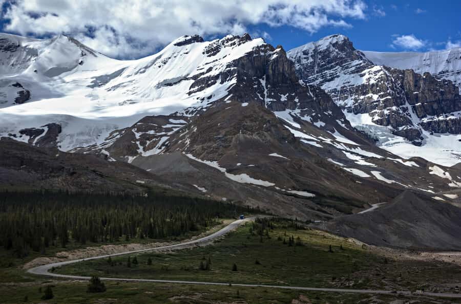 From Banff: Scenic Icefields Parkway Premium Guided Day Tour - Bow Lake and the quick hits that keep the day from feeling repetitive
