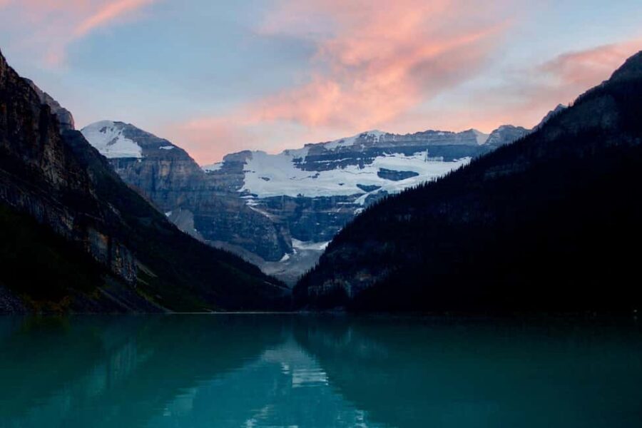 From Banff: Sunset Lake Louise, Moraine Lake & Wildlife Tour - Lake Louise after the crowds: calm sunset photos and a glacier backdrop