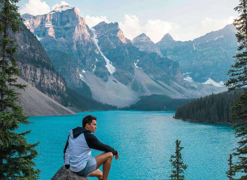 From Banff: Sunset Lake Louise, Moraine Lake & Wildlife Tour - Moraine Lake at golden hour: turquoise water and Ten Peaks reflections