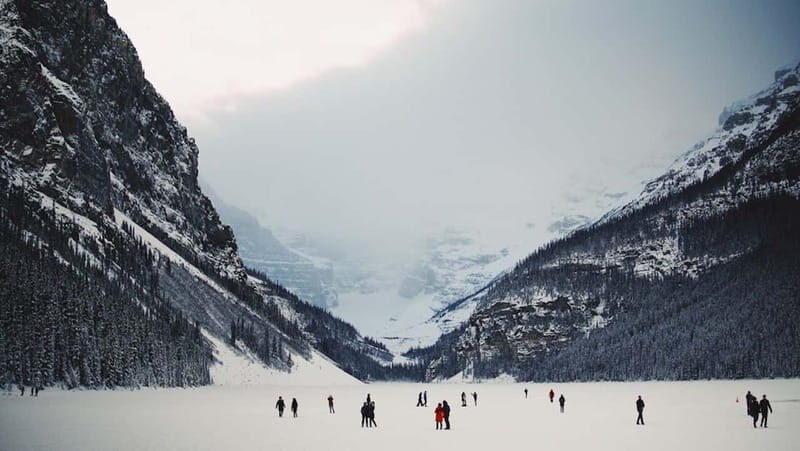 From Banff: Winter Wonderland; Lake Louise & Johnston Canyon - Food and timing: what’s included, what’s not, and how to plan