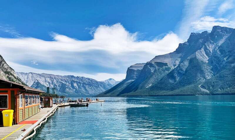 From Calgary: Private Lake Louise and Banff Day Trip - The 7:00 AM Start and the 10-Hour Shape of the Day