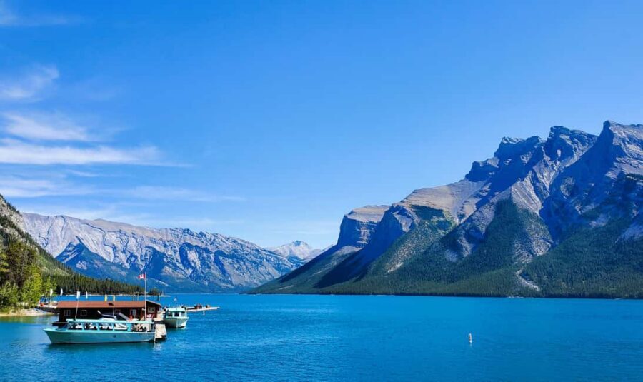 From Calgary to Banff: Day Trip with Wolfdog Sanctuary Visit - Kananaskis Country drive to Canmore: where the pace gets scenic