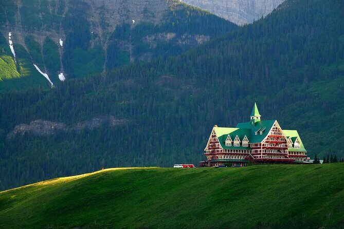 From Calgary to Waterton National Park Nature History and Wonders - Key reasons this Waterton day trip works