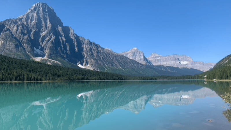 From Canmore/Banff: Icefields Parkway Experience - Pickups, seats, and timing: how your 10-hour day actually runs