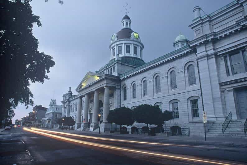 From Montreal: Kingston City Day Trip & 1000 Island Cruise - Kingston City Hall and Confederation Park Waterfront Views