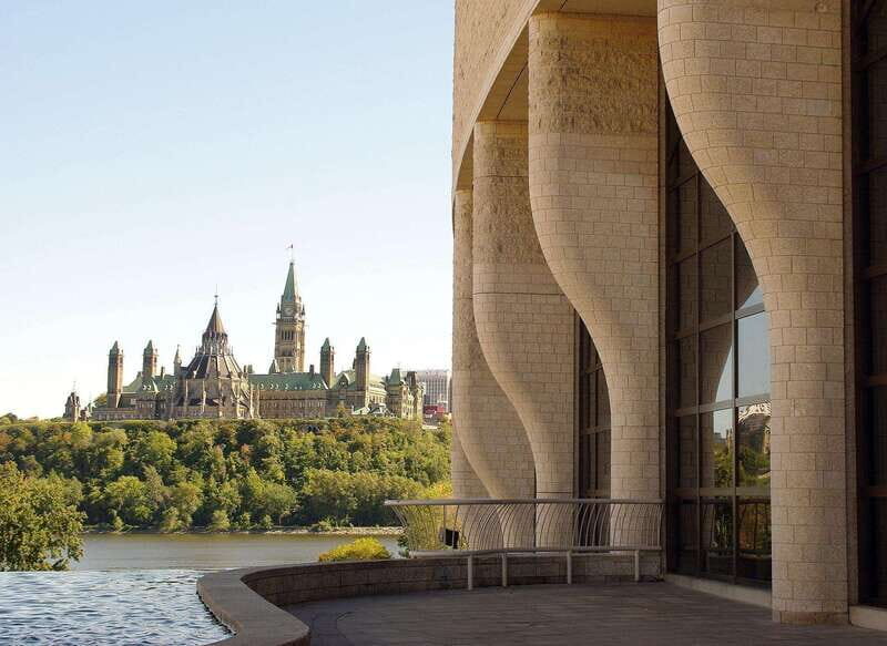 From Montreal: Ottawa with Private Guide and Pickup - Rideau Canal: UNESCO views and your choice of slow or active