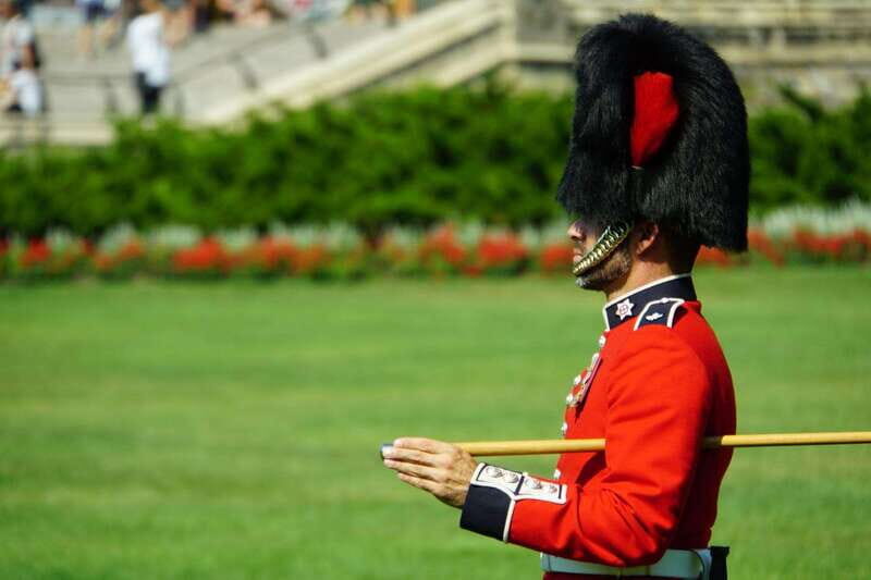 From Montreal: Ottawa with Private Guide and Pickup - Leaving Montreal: private pickup that makes the day feel simple